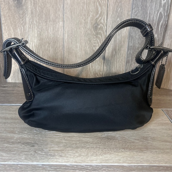 Vintage Coach Black Shoulder Bag - Picture 3 of 15